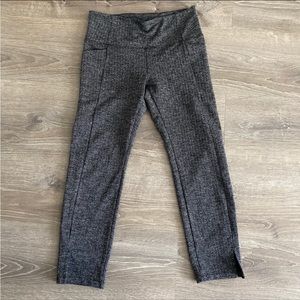 Athleta grey Capri leggings small